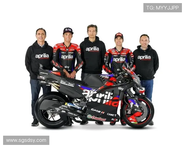 摩托GP赛季精彩纷呈 各队实力对决引发全球车迷热议